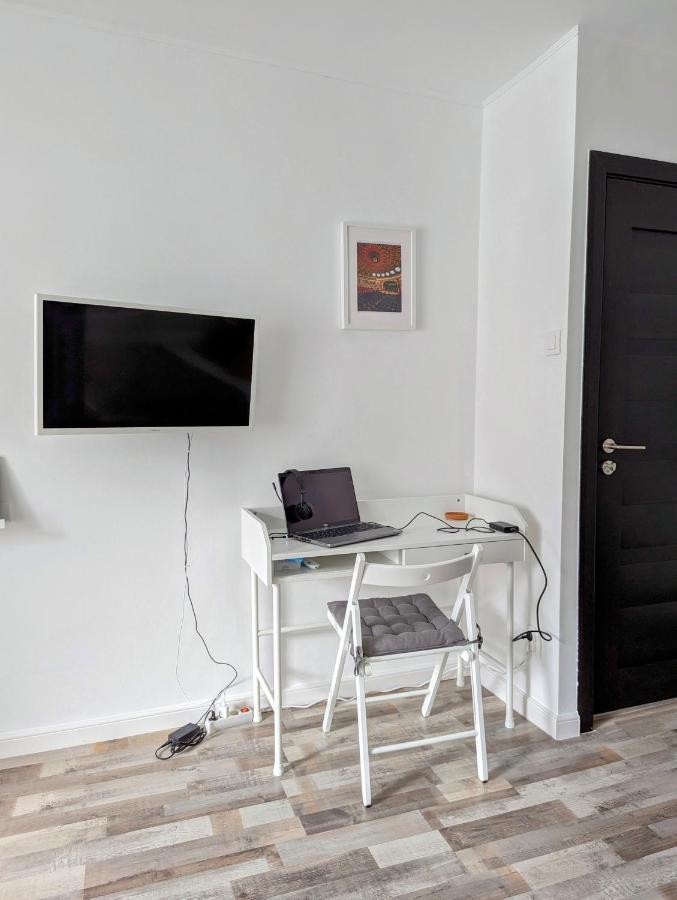 Sebastian Studio Apartment Bucureşti Exterior foto