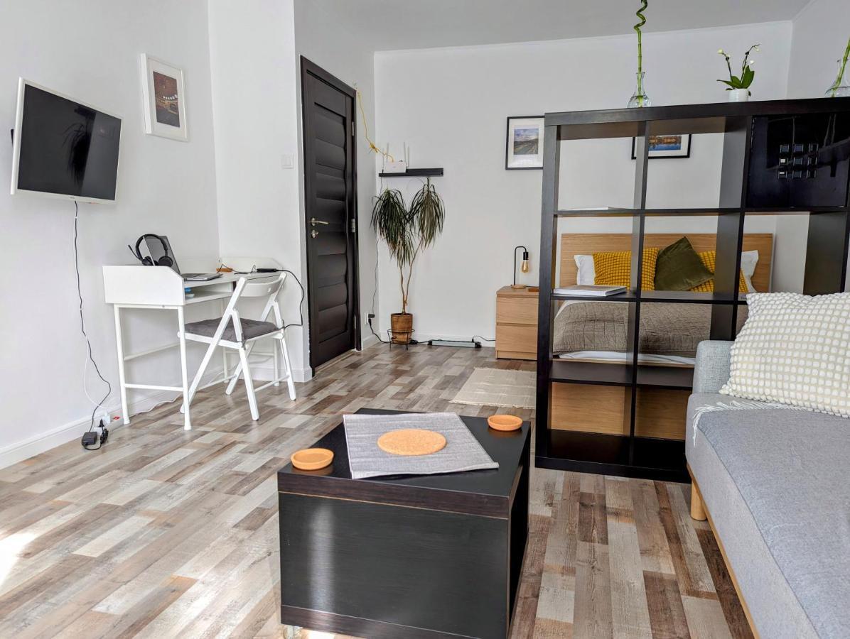 Sebastian Studio Apartment Bucureşti Exterior foto