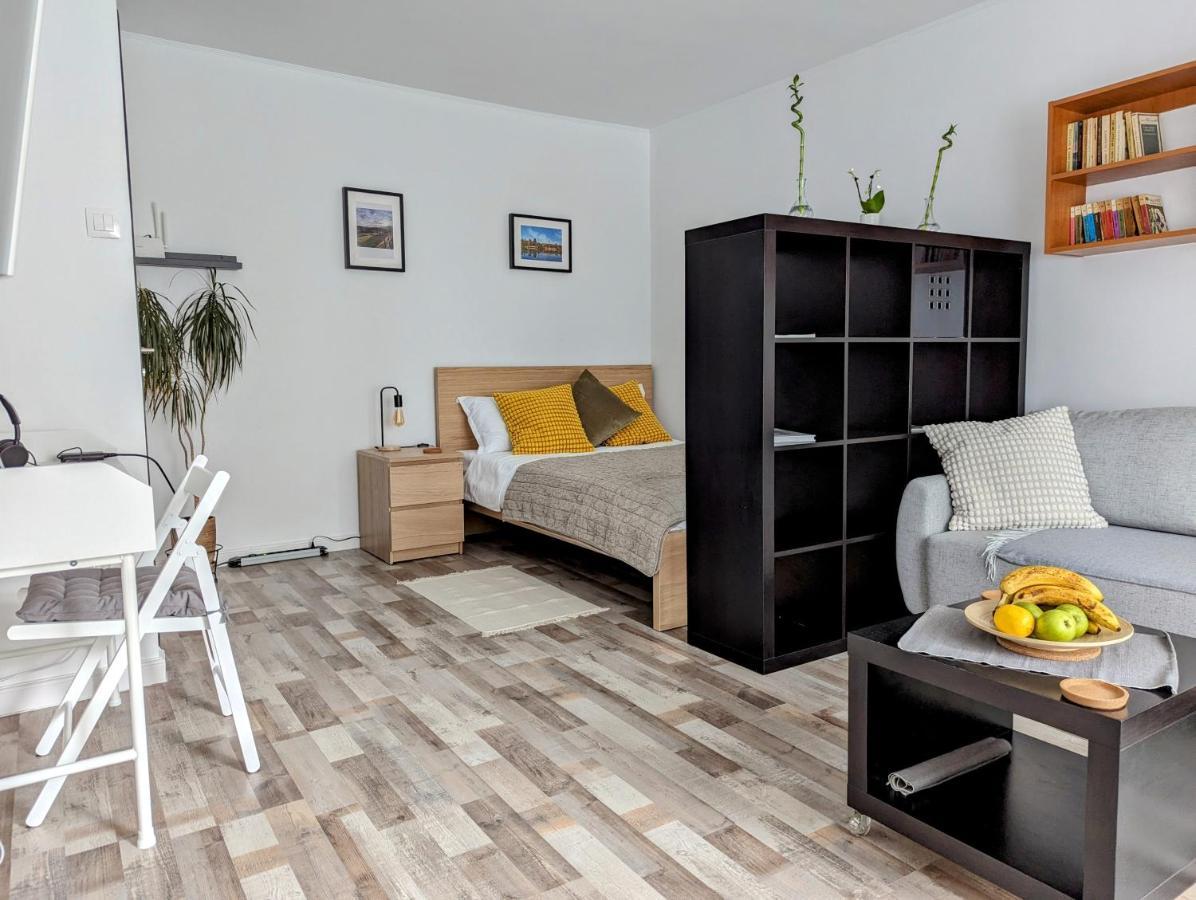 Sebastian Studio Apartment Bucureşti Exterior foto